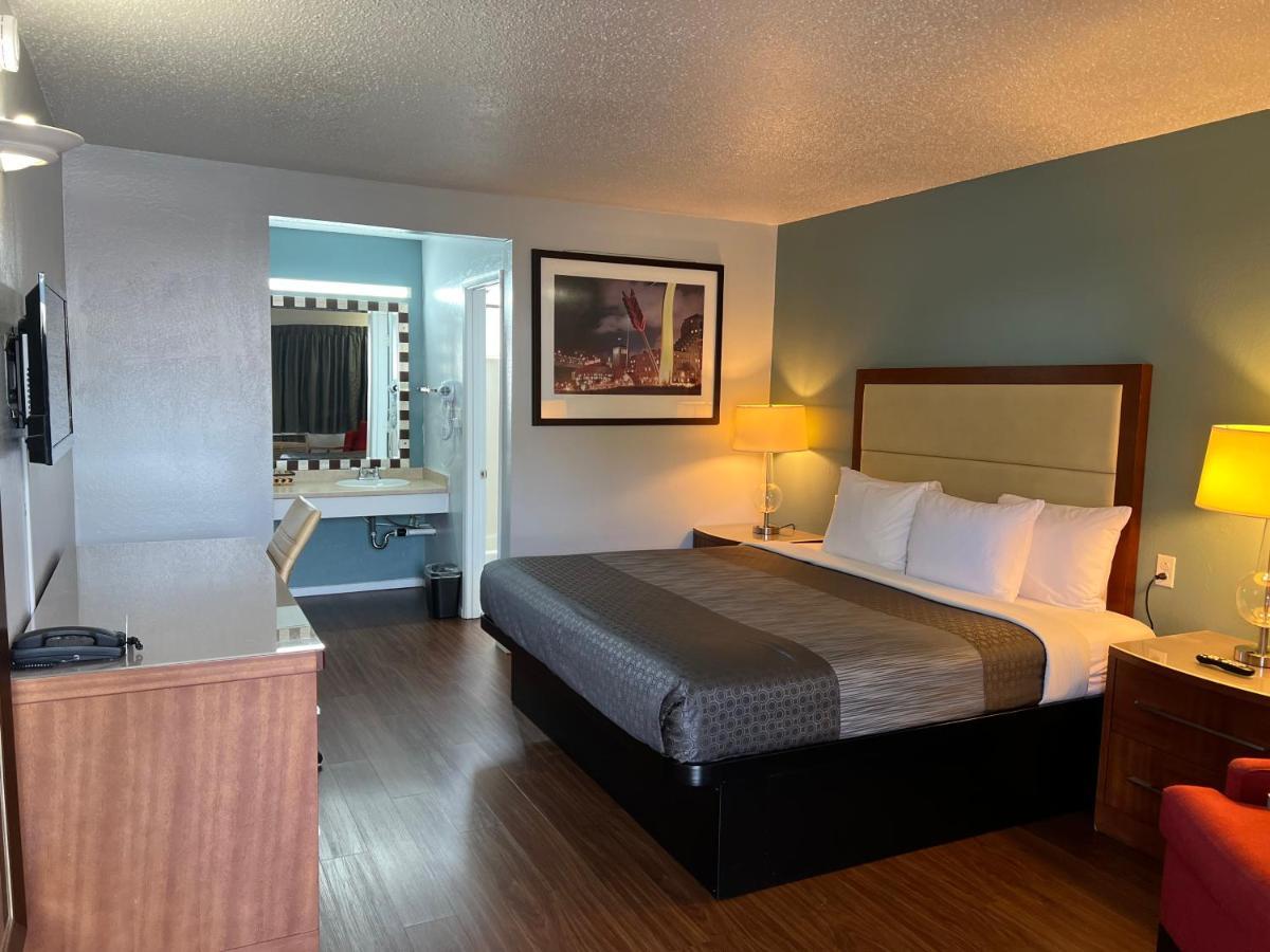 Sunset Inn Grants Pass Extérieur photo